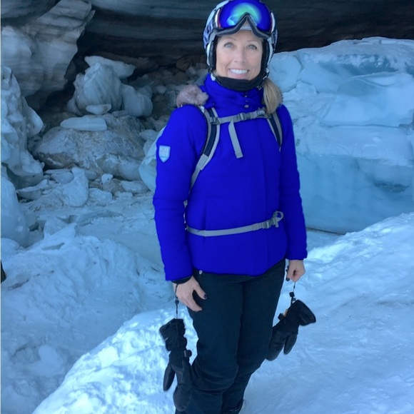 Obermeyer ski jacket size 6 women’s bomber style - Picture 9 of 9